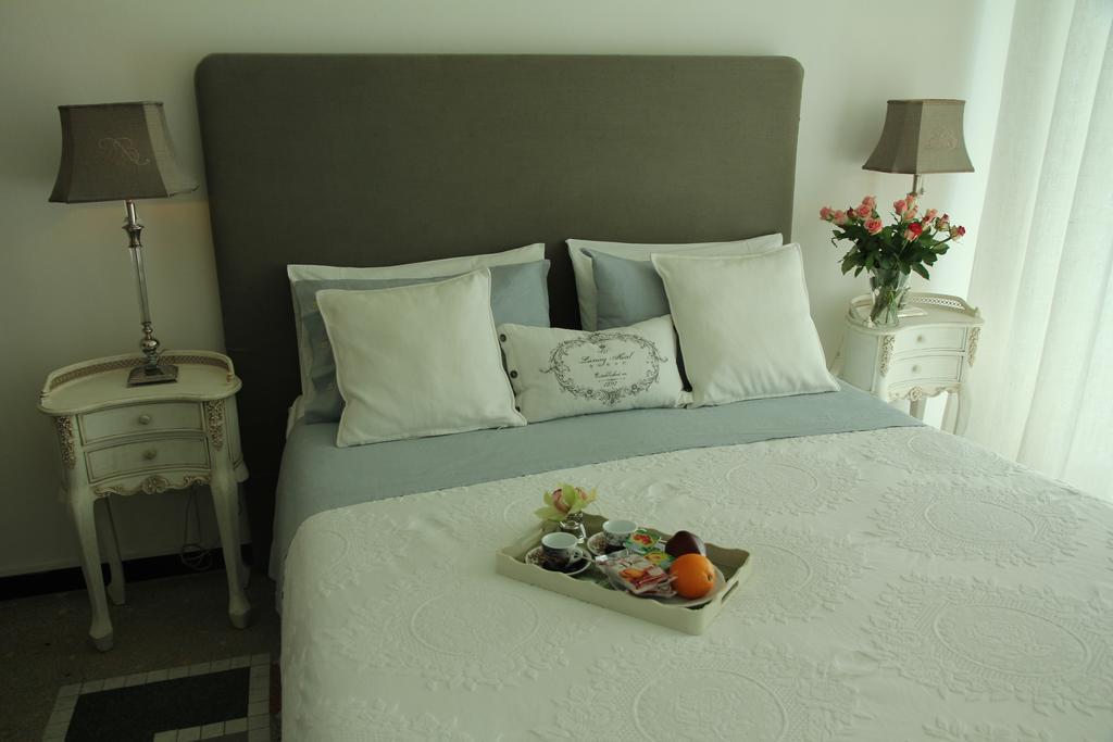 B&B Piazza Italia 东塞斯特里 外观 照片